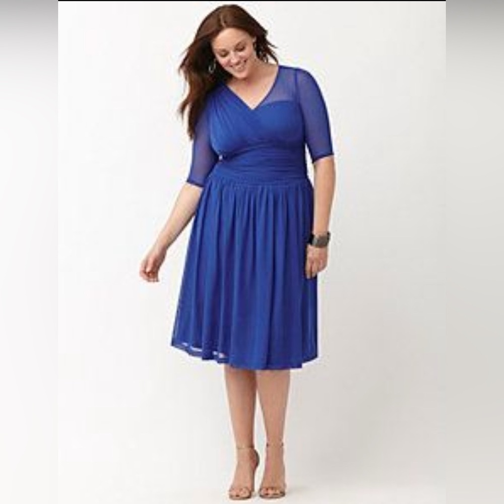 Kiyonna‎ Blue Modern Mesh Dress.